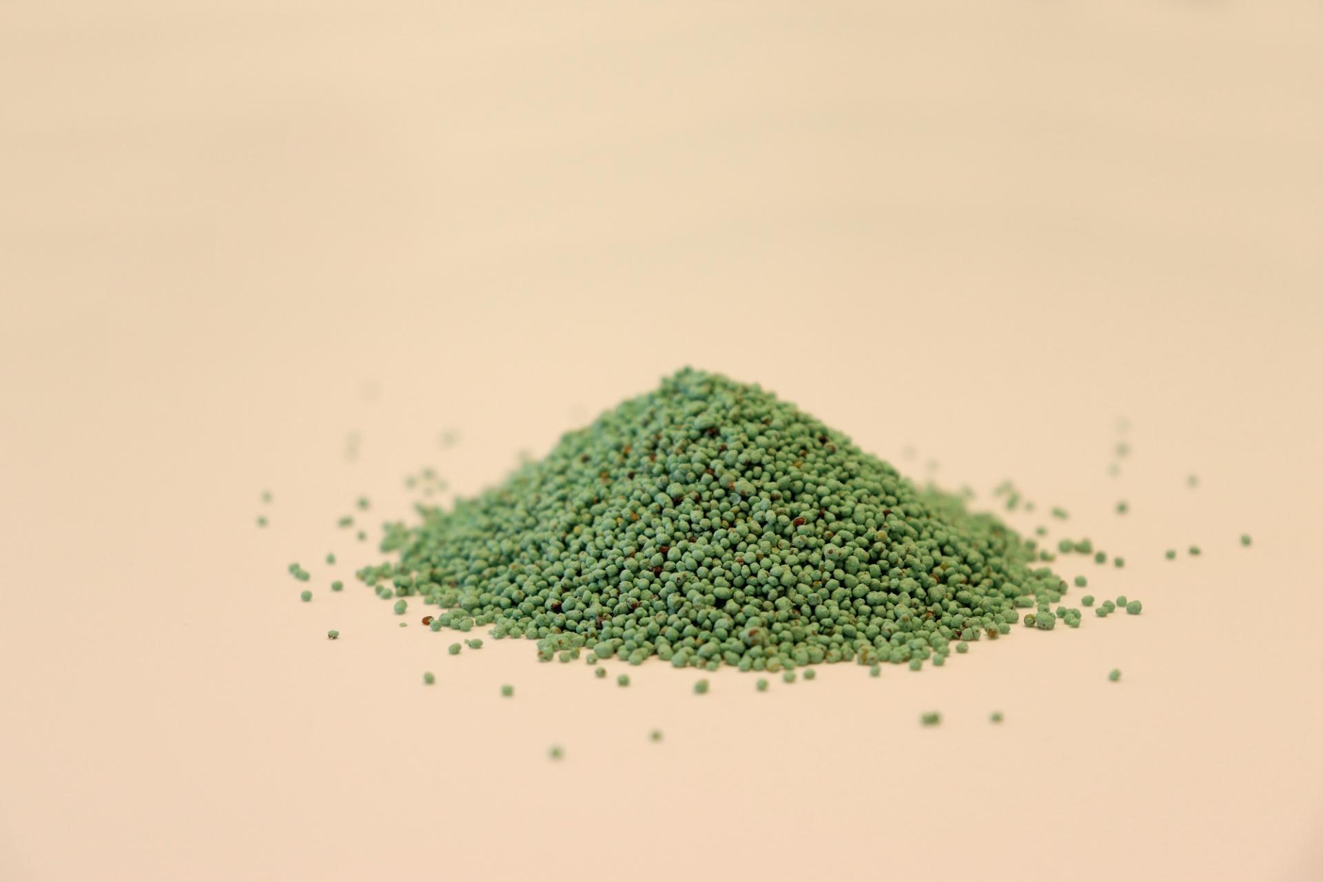 SPECIAL COATING REDUCES THE NEED FOR NITROGEN FERTILIZERS